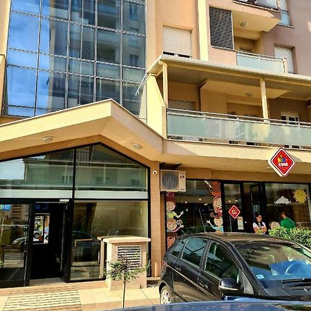 Appartement Apartman Bogdan 2 à Podgorica Extérieur photo